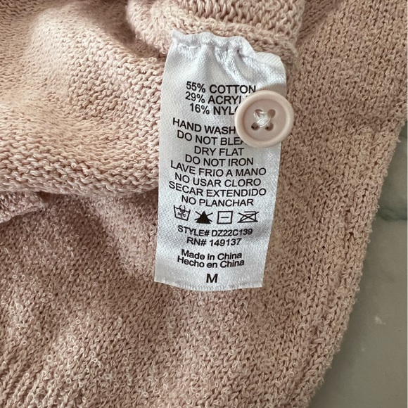 Dry Goods by Double Zero Soft Pink crop cardigan. Sz M - Picture 5 of 5
